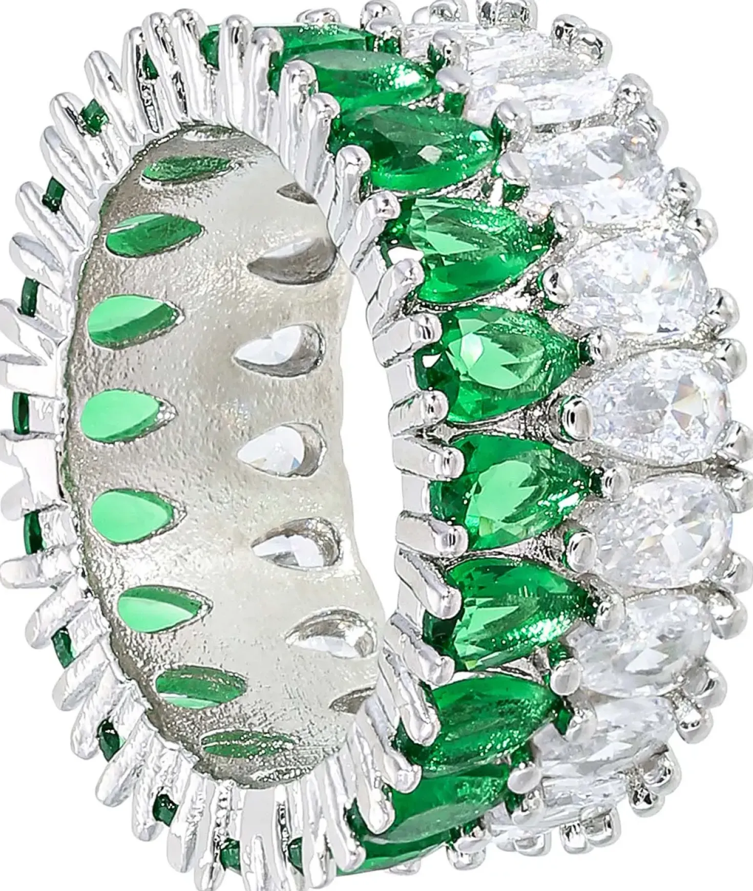 Ring - Gleaming Emerald