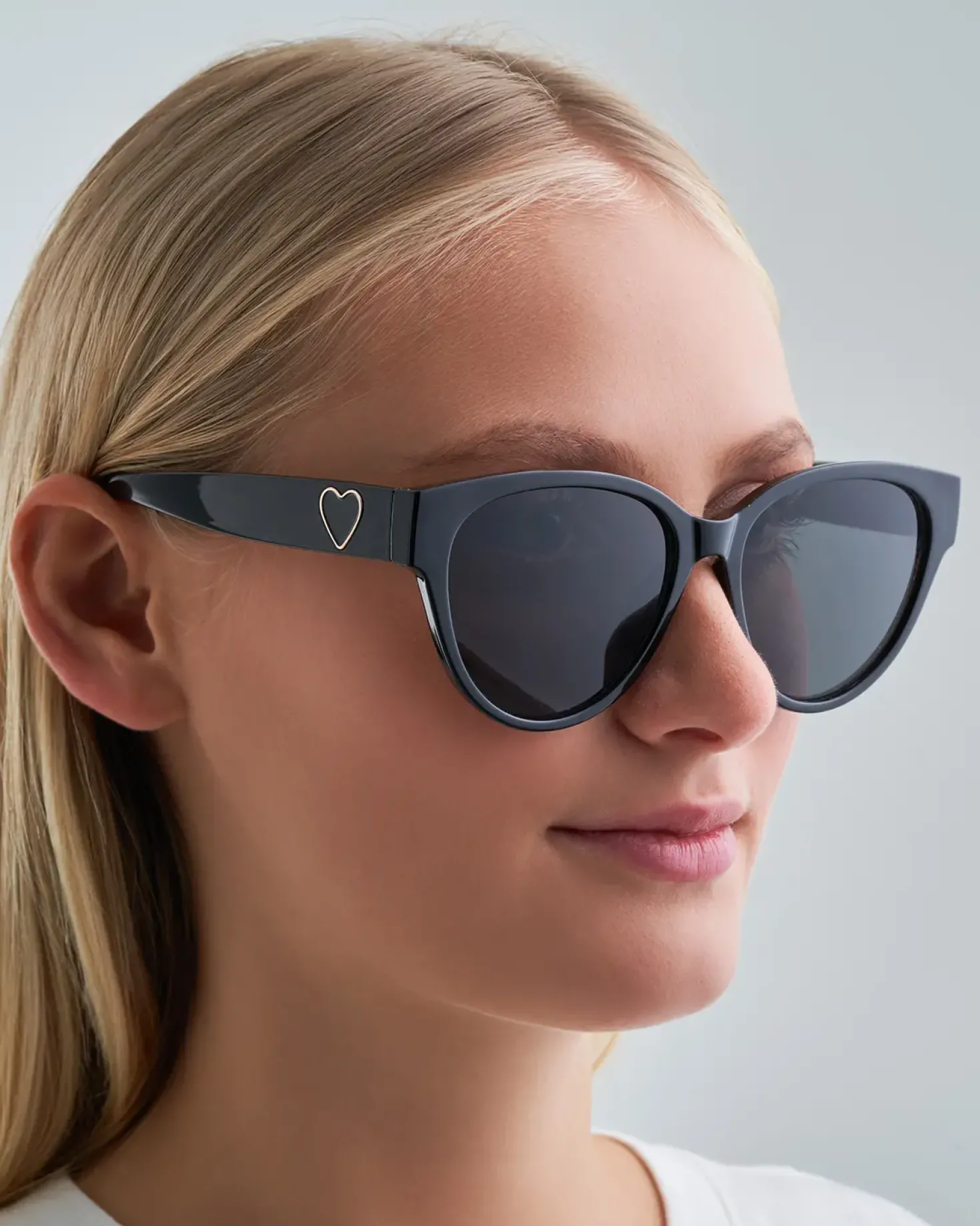 Sonnenbrille - Dark Elegance