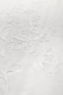 Tuch - White Dreams